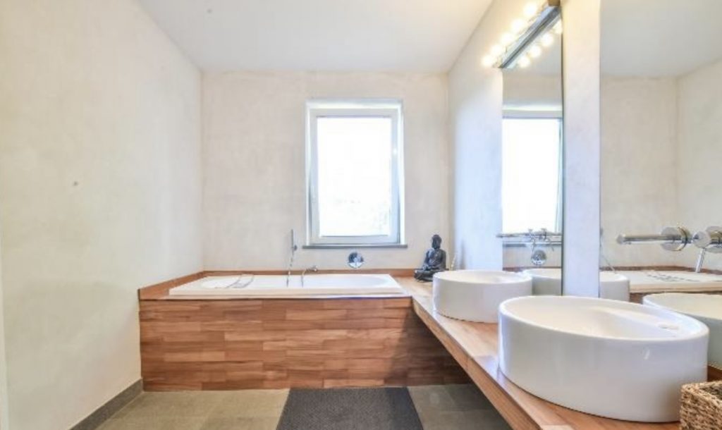 Badkamer beneden